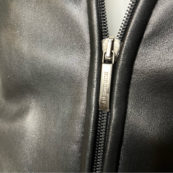 BURBERRY $2,995 men’s vintage black leather motorcycle jacket - Picture 6 of 12